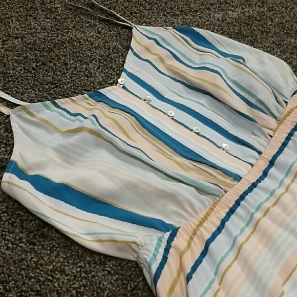 Lauren Conrad Sundress-14 - Picture 6 of 7